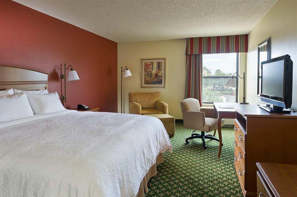 Hampton Inn Houston Stafford Bilik gambar